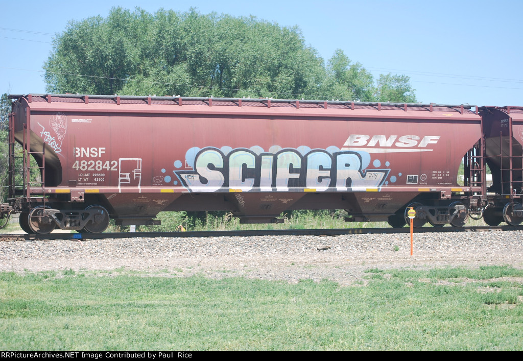 BNSF 482842